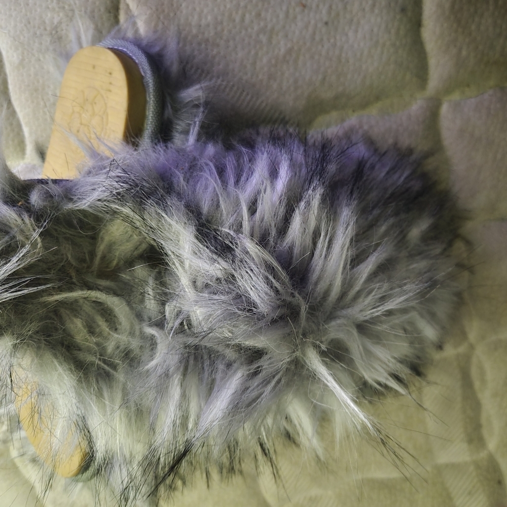 Fluffy Gray and Black Slippers